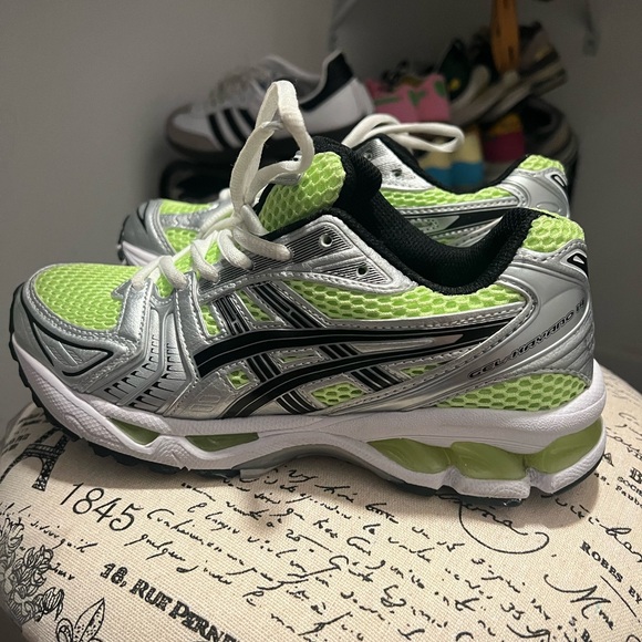 Gel Kayano 14 'Bright Lime' - Picture 5 of 6